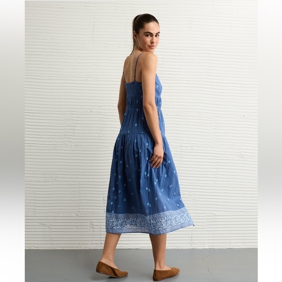 NWT AE Vneck Side Tie Midi Dress - Picture 2 of 8